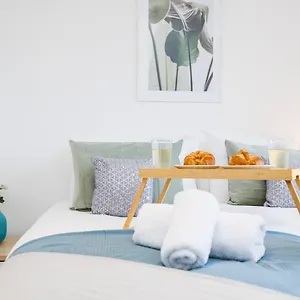 Apartamento Cresta House - Modern, Luton (Bedfordshire)