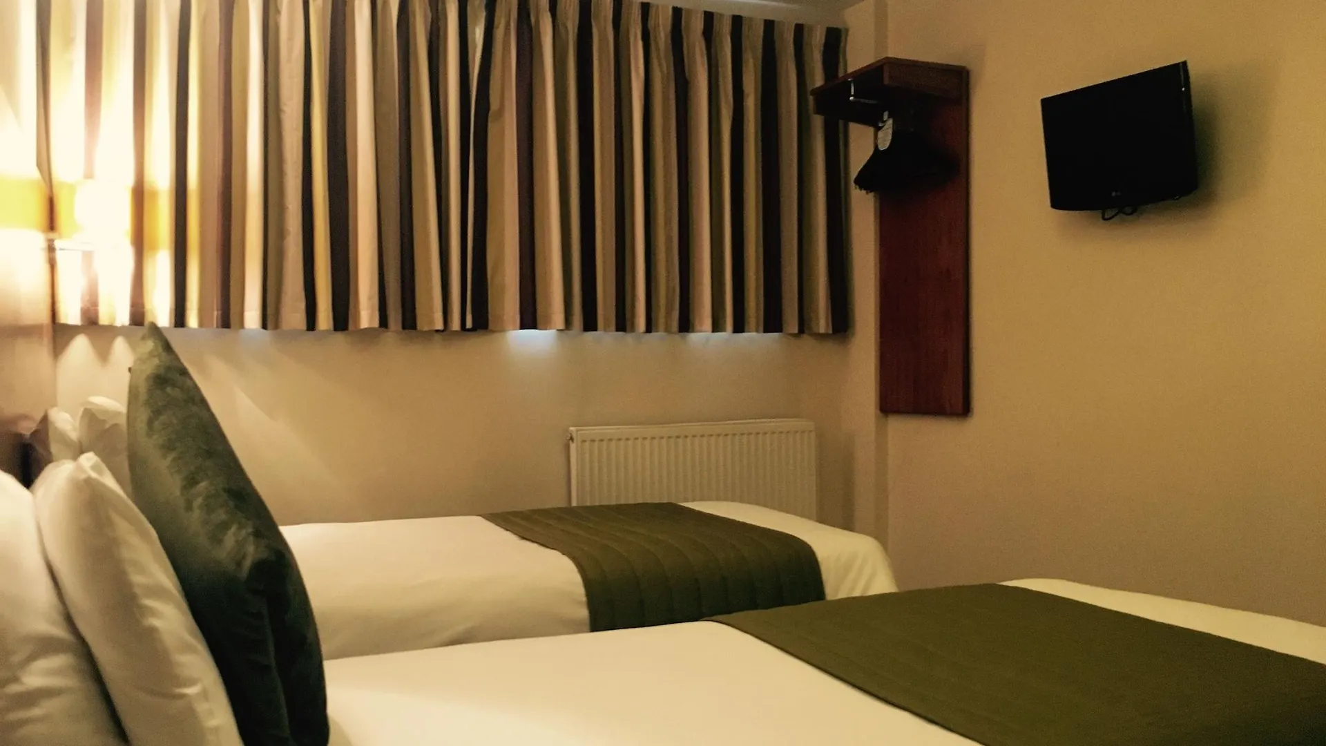 Stockwood Hotel - Luton Airport