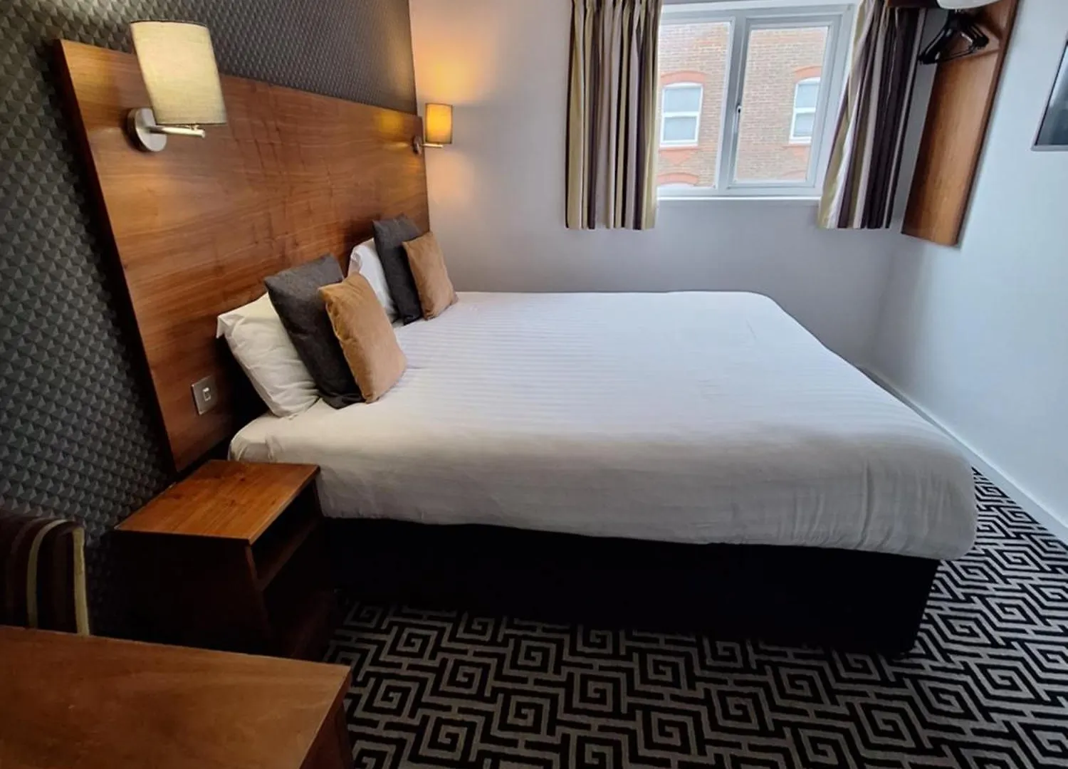 Stockwood Hotel - Luton Airport Luton (Bedfordshire)